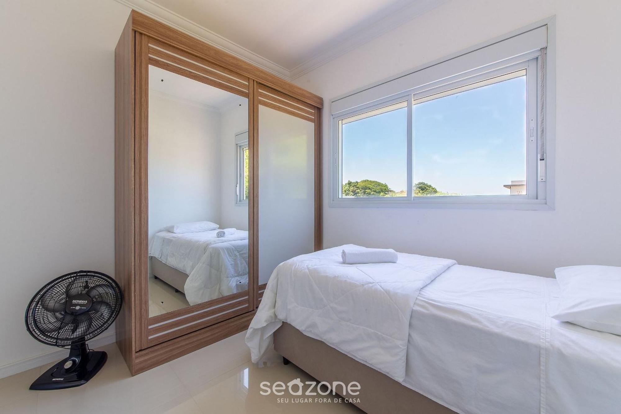 Lindo Apto Com Churrrasqueira Em Floripa Ibe104 Apartamento Florianopolis